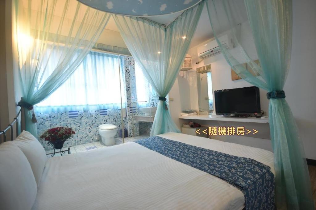 Sun Moon Love Hotel Nantou Eksteriør bilde